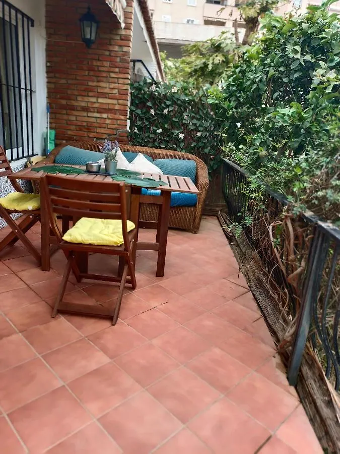 דירה טורמולינוס Calle Bastion, 2 Apartamento 3